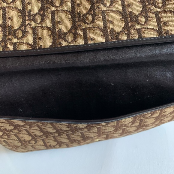 AUTHENTIC VINTAGE DIOR TROTTER CLUTCH/ADD CHAIN - Picture 9 of 10